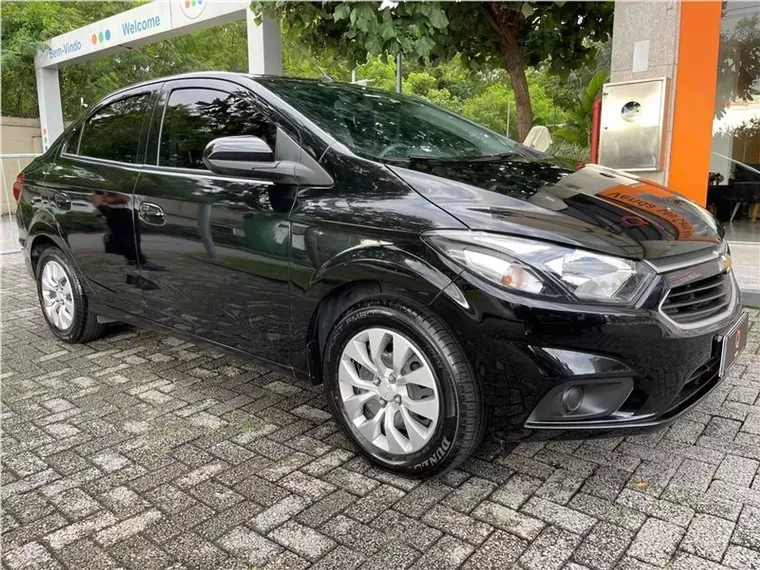 Chevrolet Prisma Preto 11