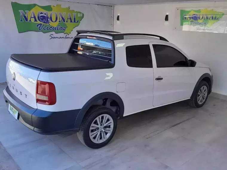 Volkswagen Saveiro Branco 2