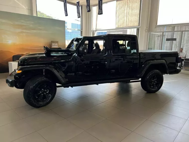 Jeep Gladiator Preto 1