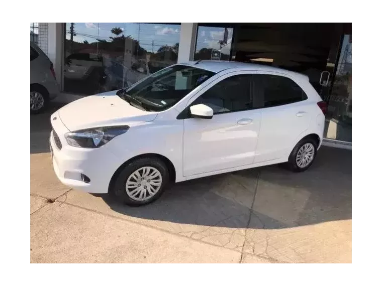 Ford KA Branco 6