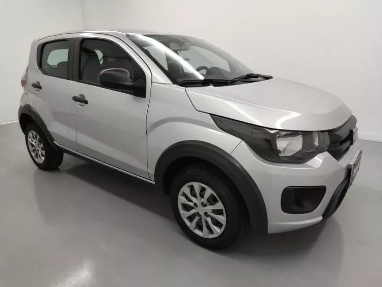 Fiat Mobi Prata 17