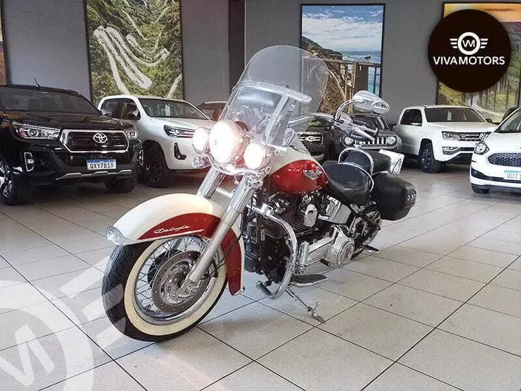 Harley-Davidson Softail Branco 1