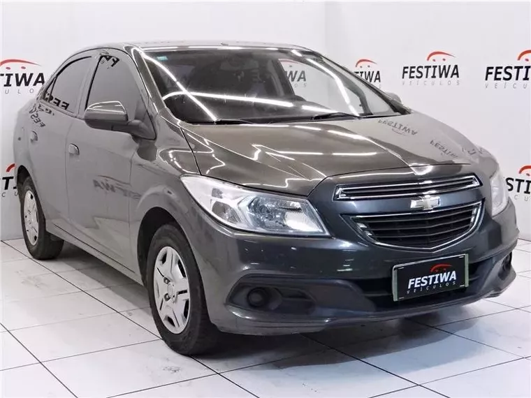 Chevrolet Prisma Cinza 2