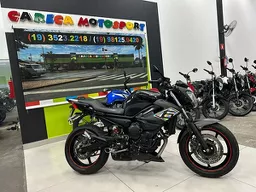 XJ6-N