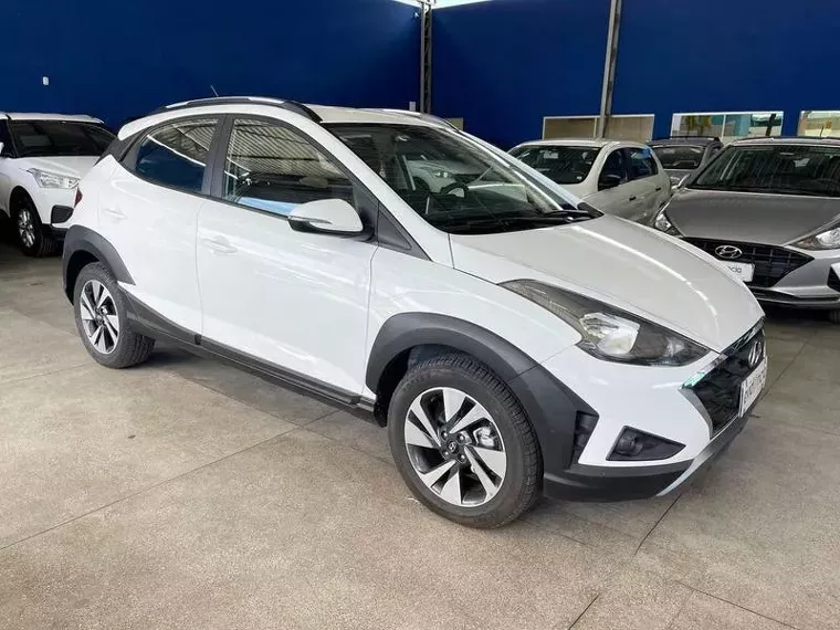 Hyundai HB20X Branco 1