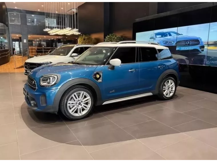 Mini Countryman Azul 11