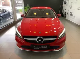 Mercedes-benz CLA 180