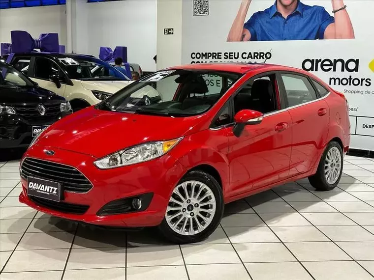 Ford Fiesta Vermelho 1