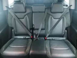 Jeep Commander