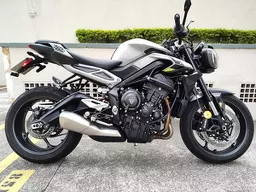 Street Triple