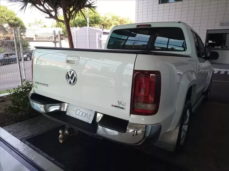Volkswagen Amarok Branco 7