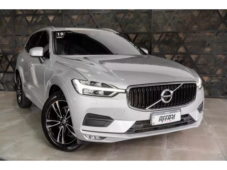 Volvo XC60 Prata 2