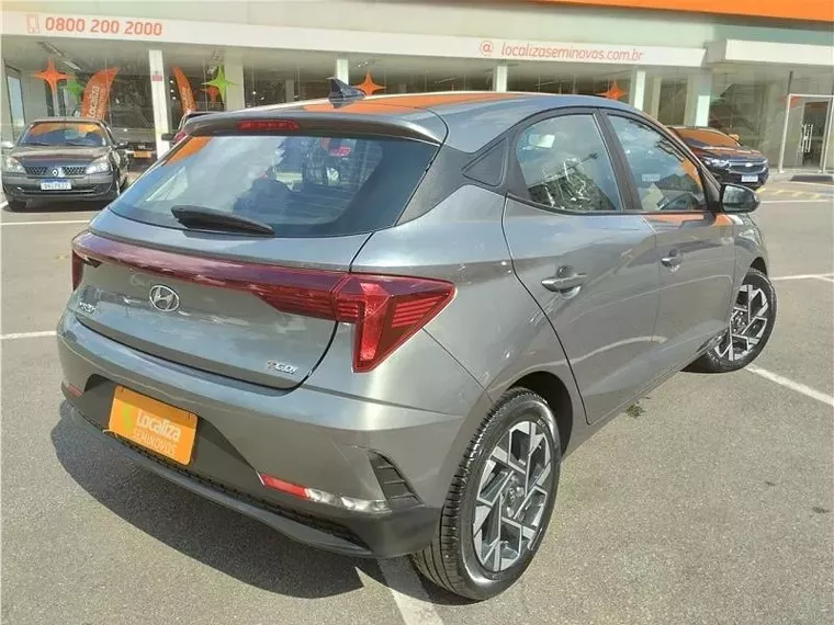 Hyundai HB20 Cinza 12