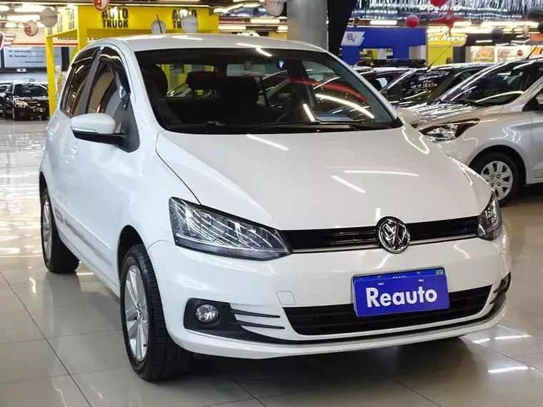 Volkswagen Fox Branco 2