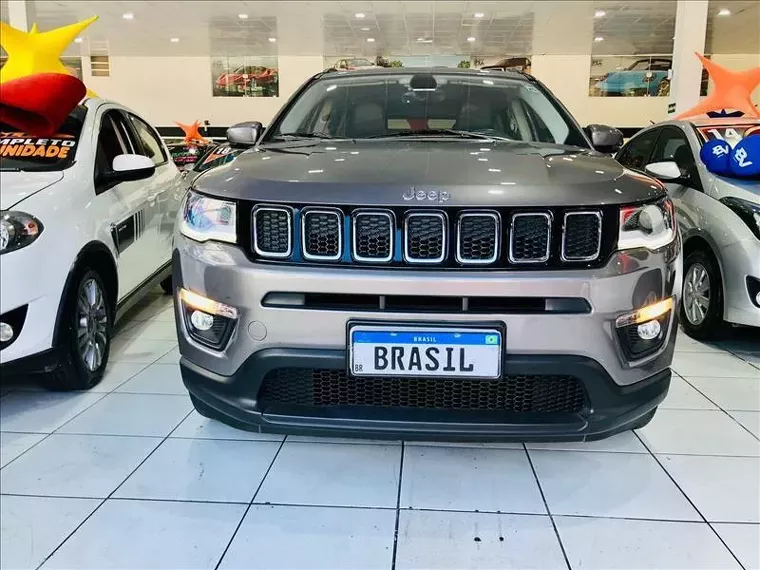 Jeep Compass Marrom 3