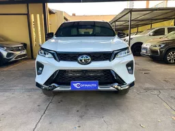Toyota Hilux SW4