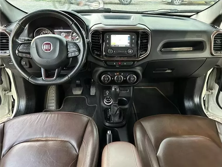 Fiat Toro Branco 4