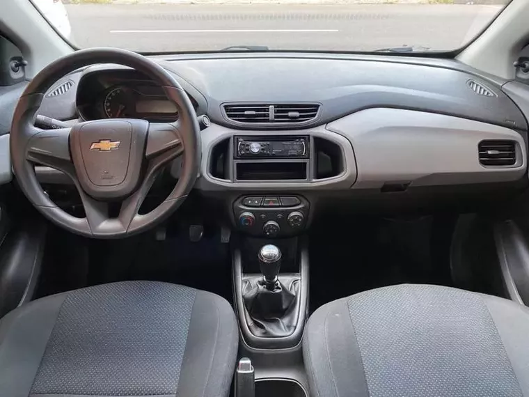 Chevrolet Prisma Branco 10