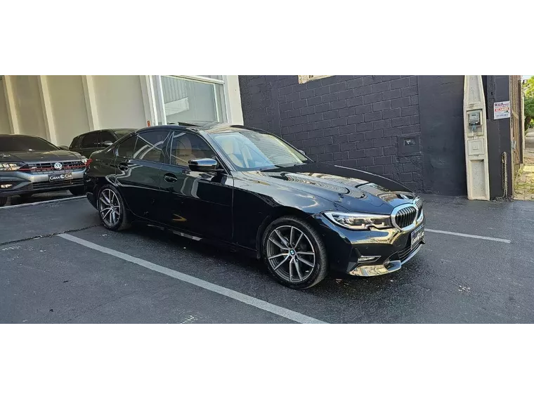 BMW 320i Preto 5