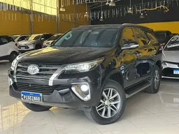 Toyota Hilux SW4