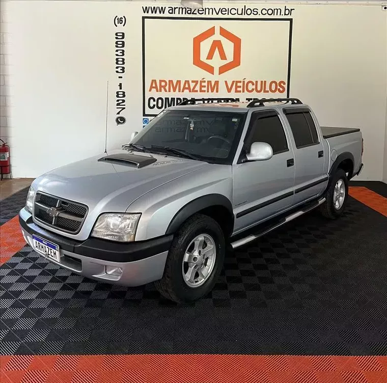 Chevrolet S10 Prata 1