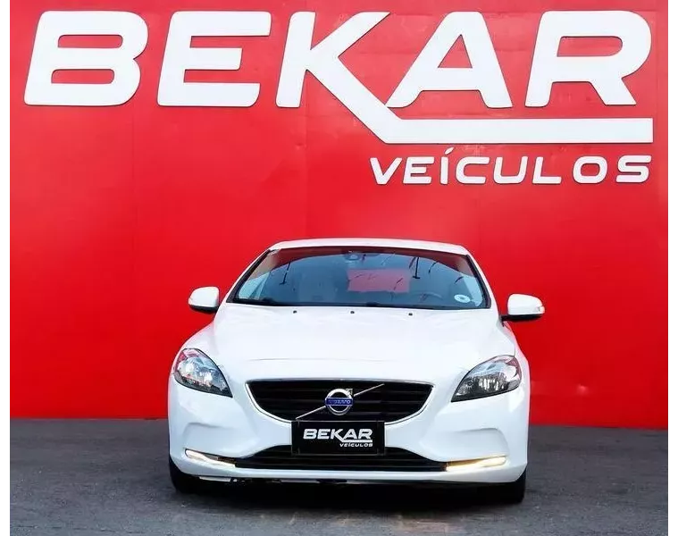 Volvo V40 Branco 4