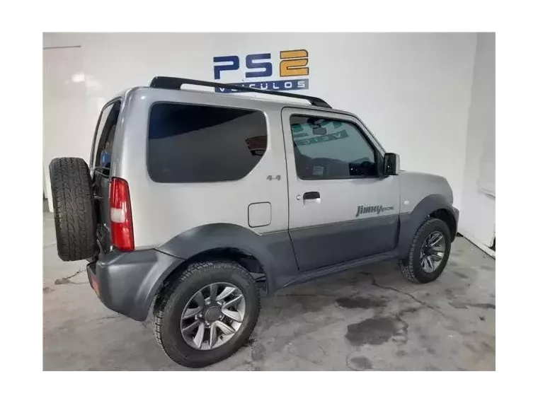 Suzuki Jimny Cinza 4