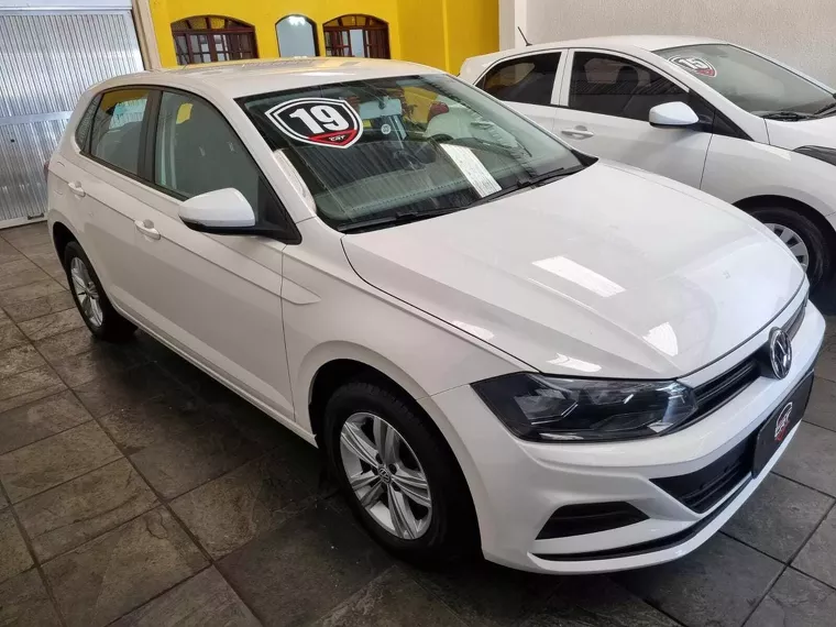 Volkswagen Polo Hatch Branco 2