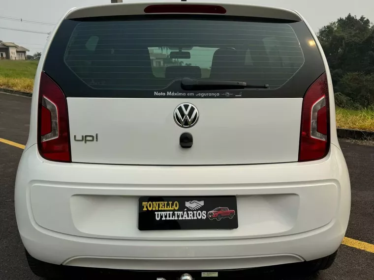 Volkswagen UP Branco 5