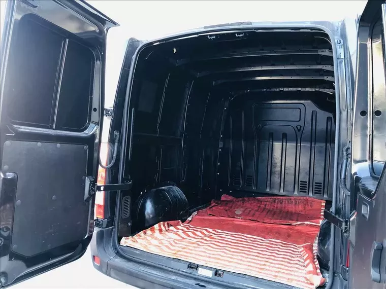 Renault Master Preto 7