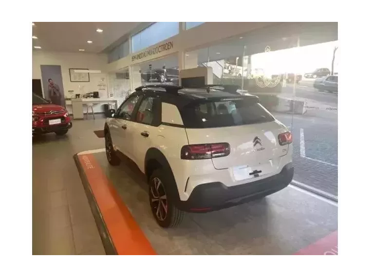 Citroën C4 Cactus Indefinida 8