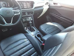 Volkswagen Taos
