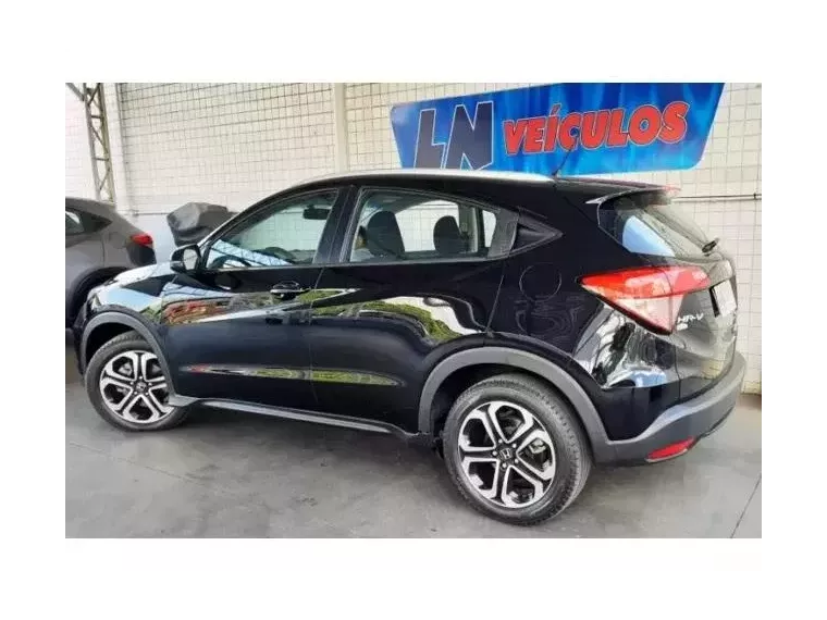 Honda HR-V Preto 8