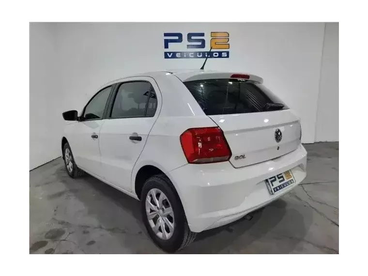 Volkswagen Gol Branco 2