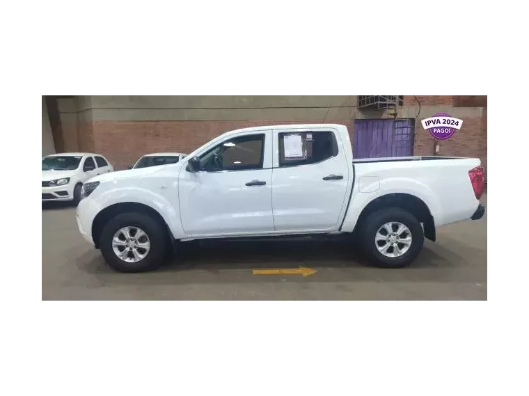 Nissan Frontier Branco 3