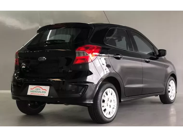 Ford KA Preto 22