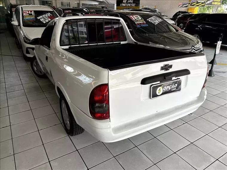 Chevrolet Corsa Branco 4