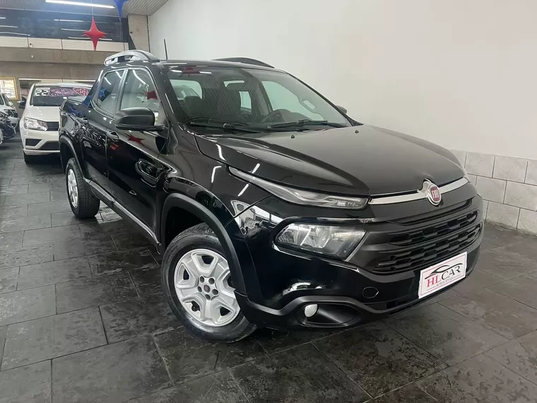 Fiat Toro Preto 12