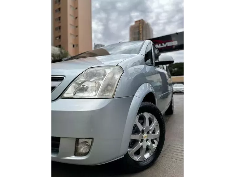 Chevrolet Meriva Prata 9