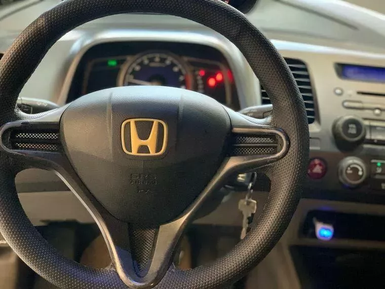 Honda Civic Prata 5