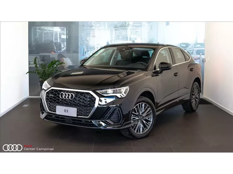 Audi Q3 Preto 13