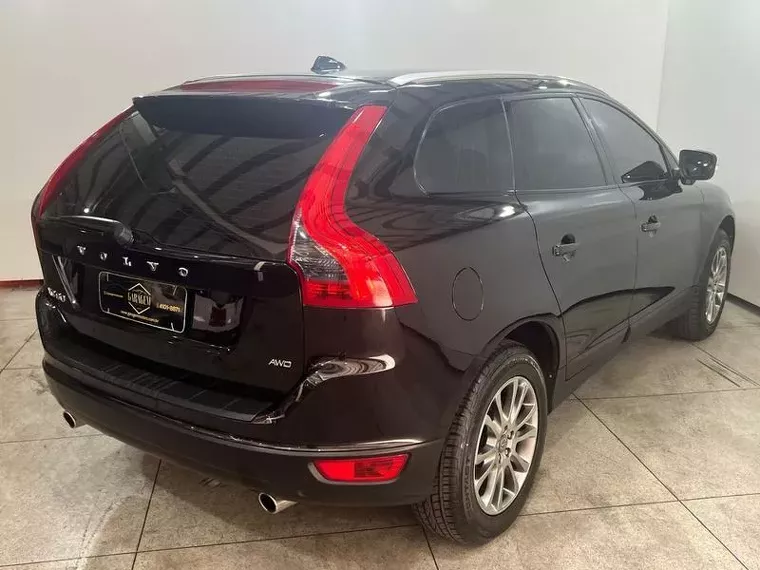 Volvo XC60 Preto 9