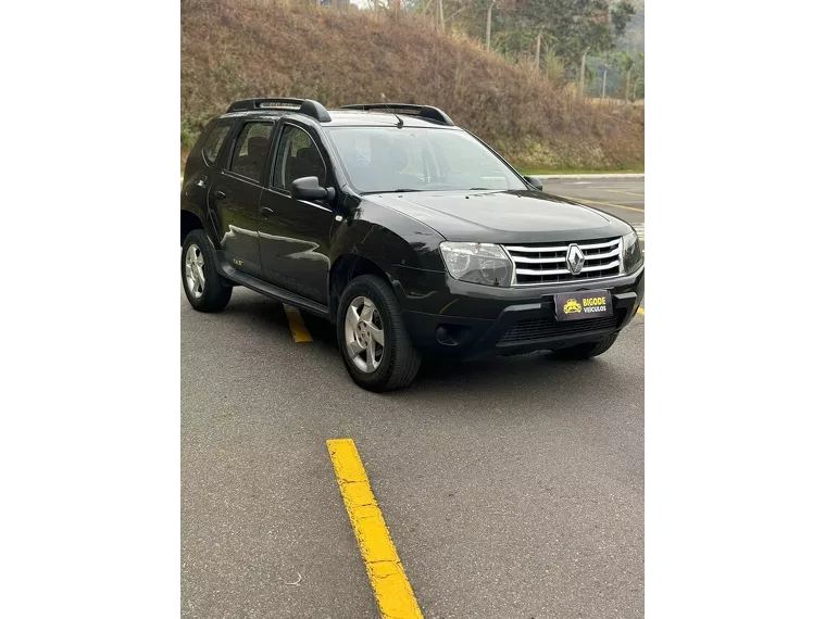 Renault Duster Preto 1