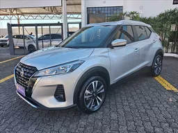 Nissan Kicks Play
