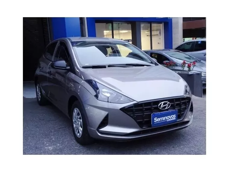 Hyundai HB20 Cinza 10