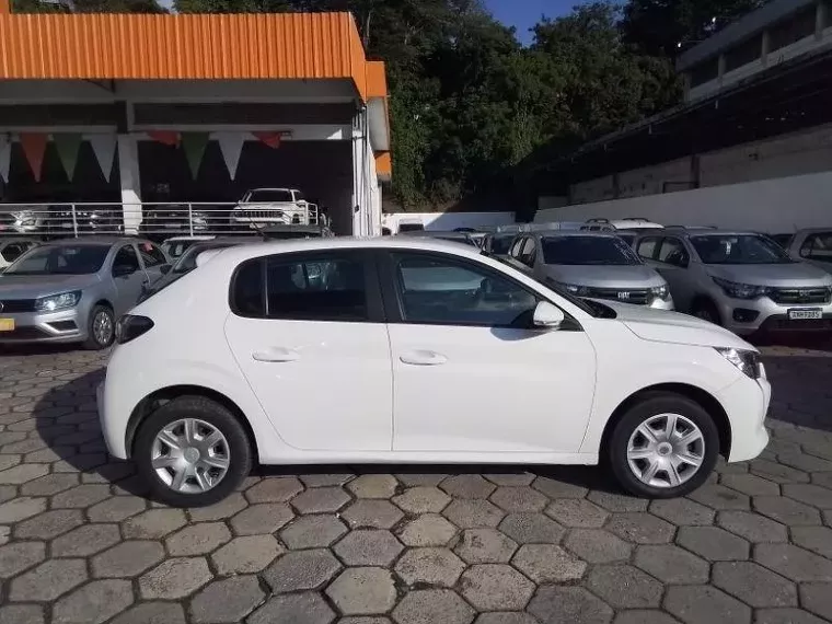 Peugeot 208 Branco 8