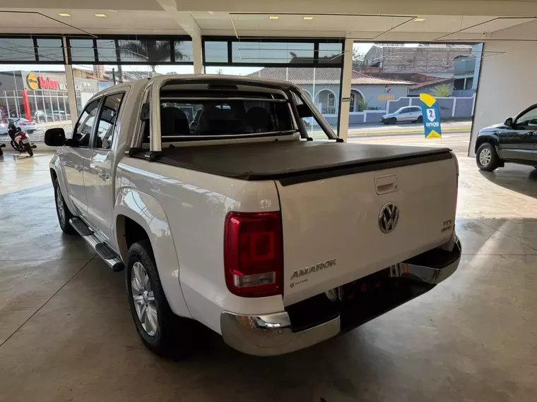 Volkswagen Amarok Branco 10