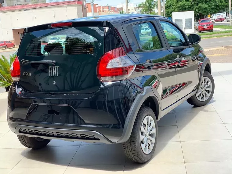 Fiat Mobi Preto 3