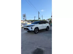 Toyota Hilux SW4