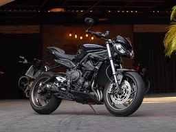 Street Triple